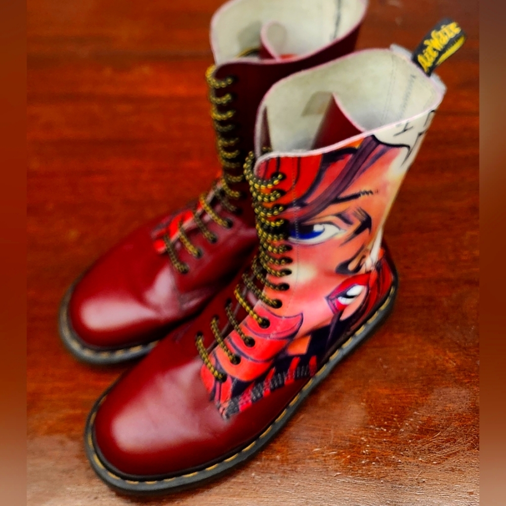 Made in England Doc Marten boots - Picture 3 of 11